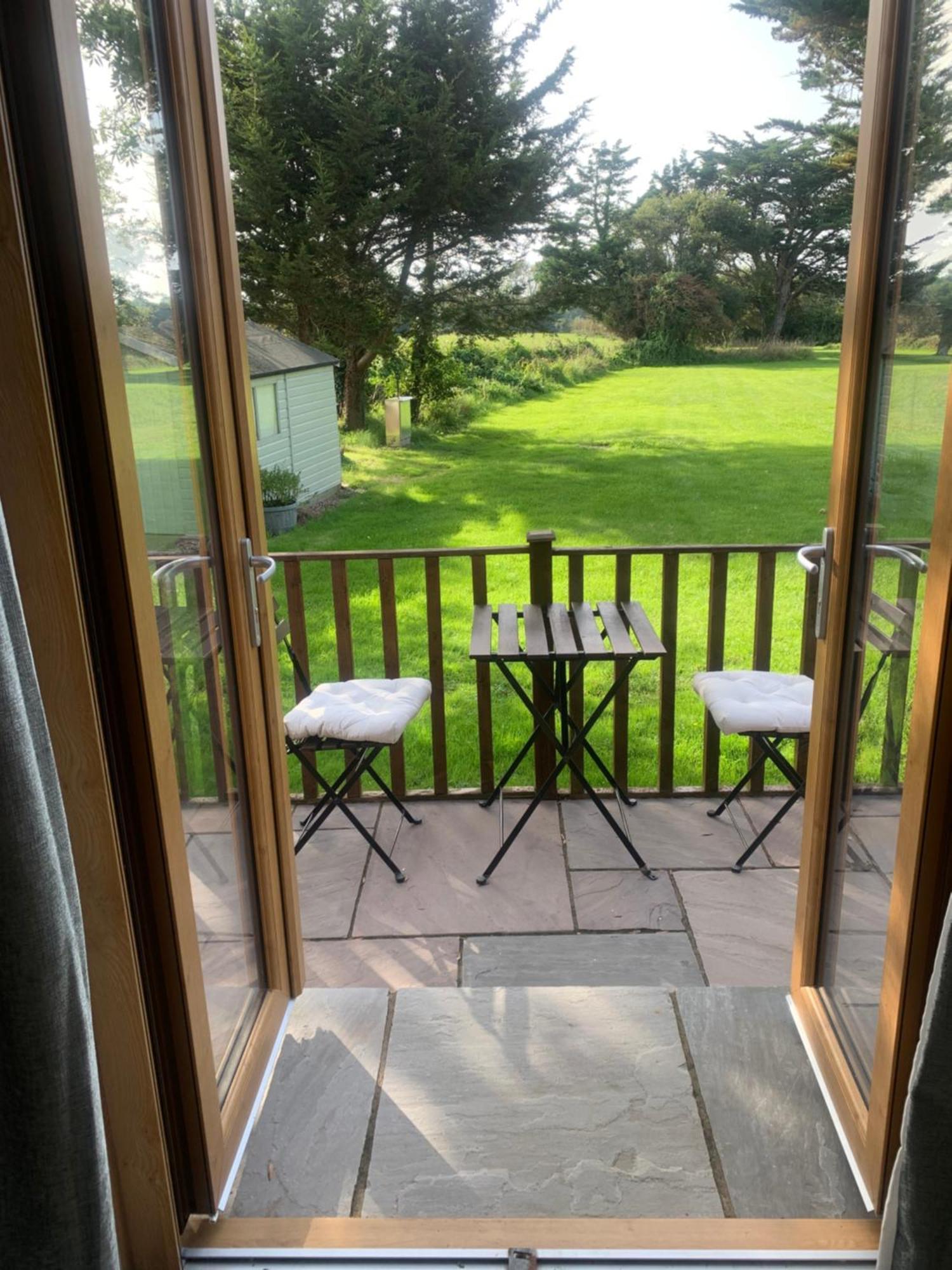 Old Ningwood Station Bed & Breakfast, Ningwood, Isle Of Wight Po41 0Tg Brook  Luaran gambar